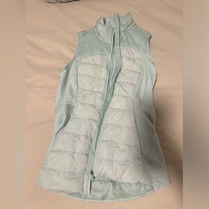 Lululemon down for it all vest